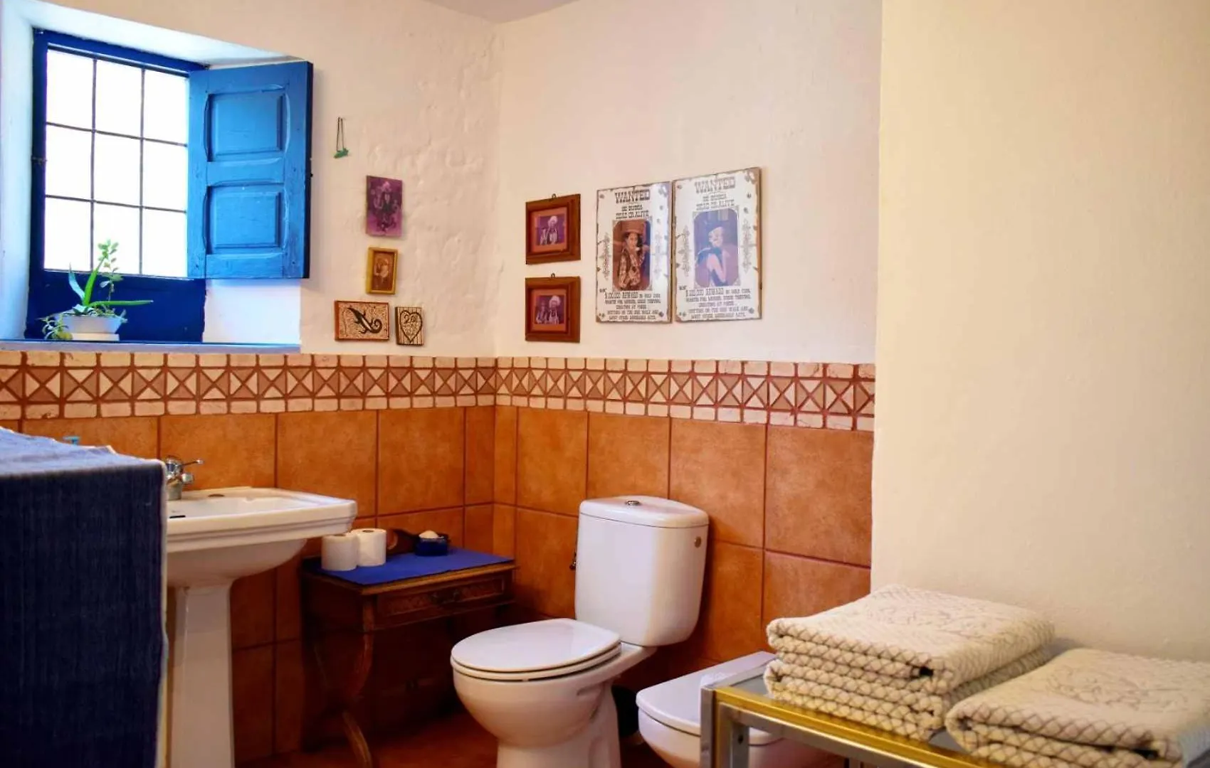 La Casita Azul - Casa Tipica Andaluza Villa Albunol Spain